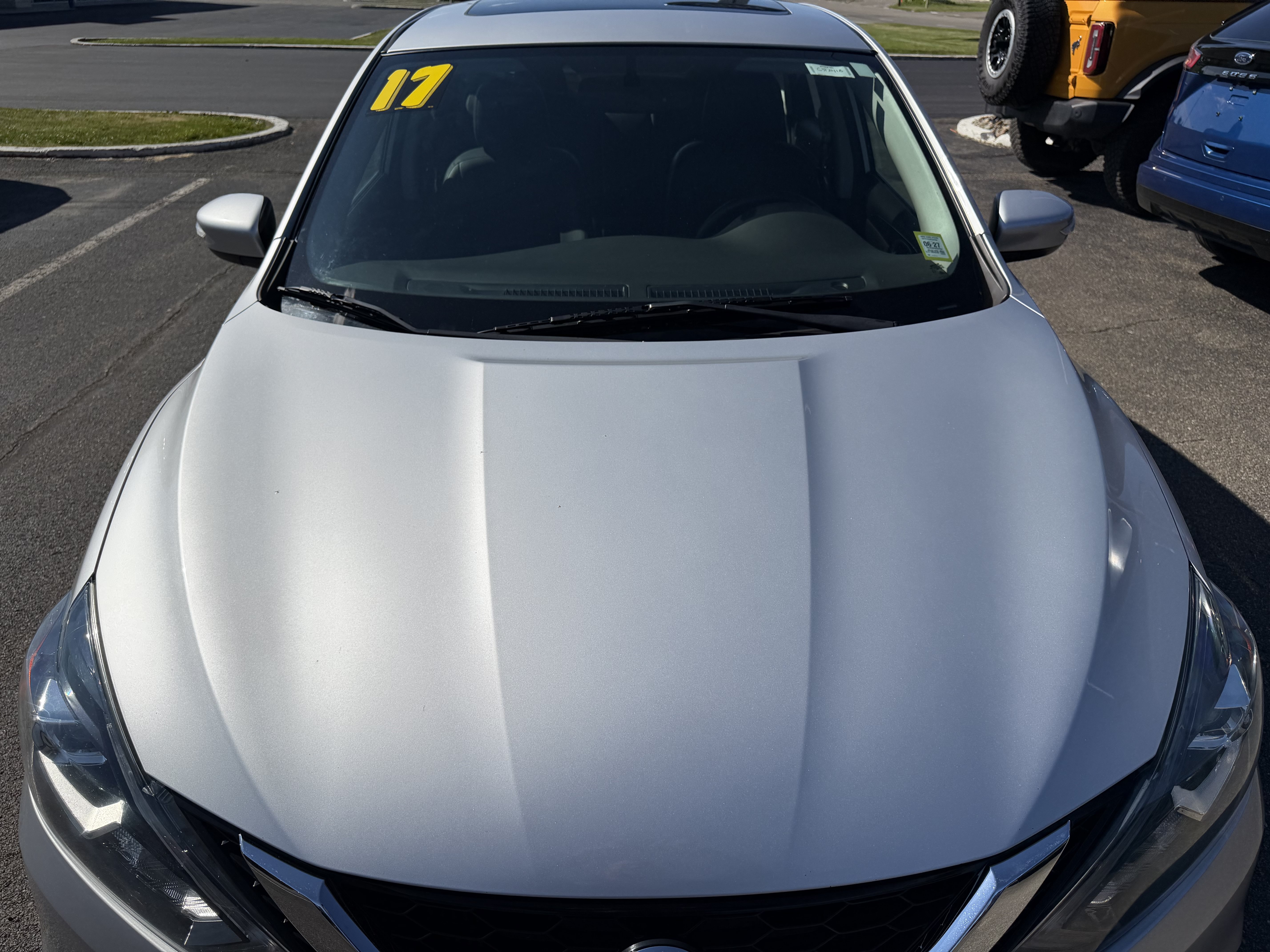 Used 2017 Nissan Sentra SR Turbo w/ SR Turbo Premium Package FWD image 5