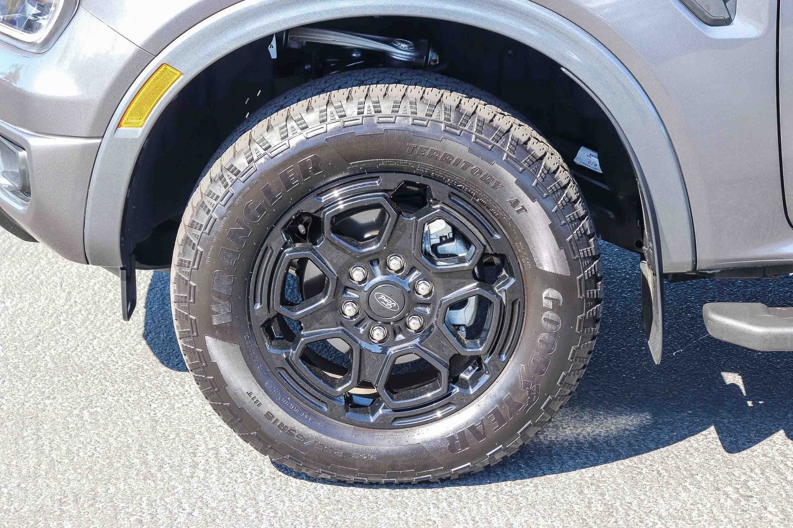 Certified 2025 Ford Ranger XLT w/ Equipment Group 301A High AWD/4WD image 9