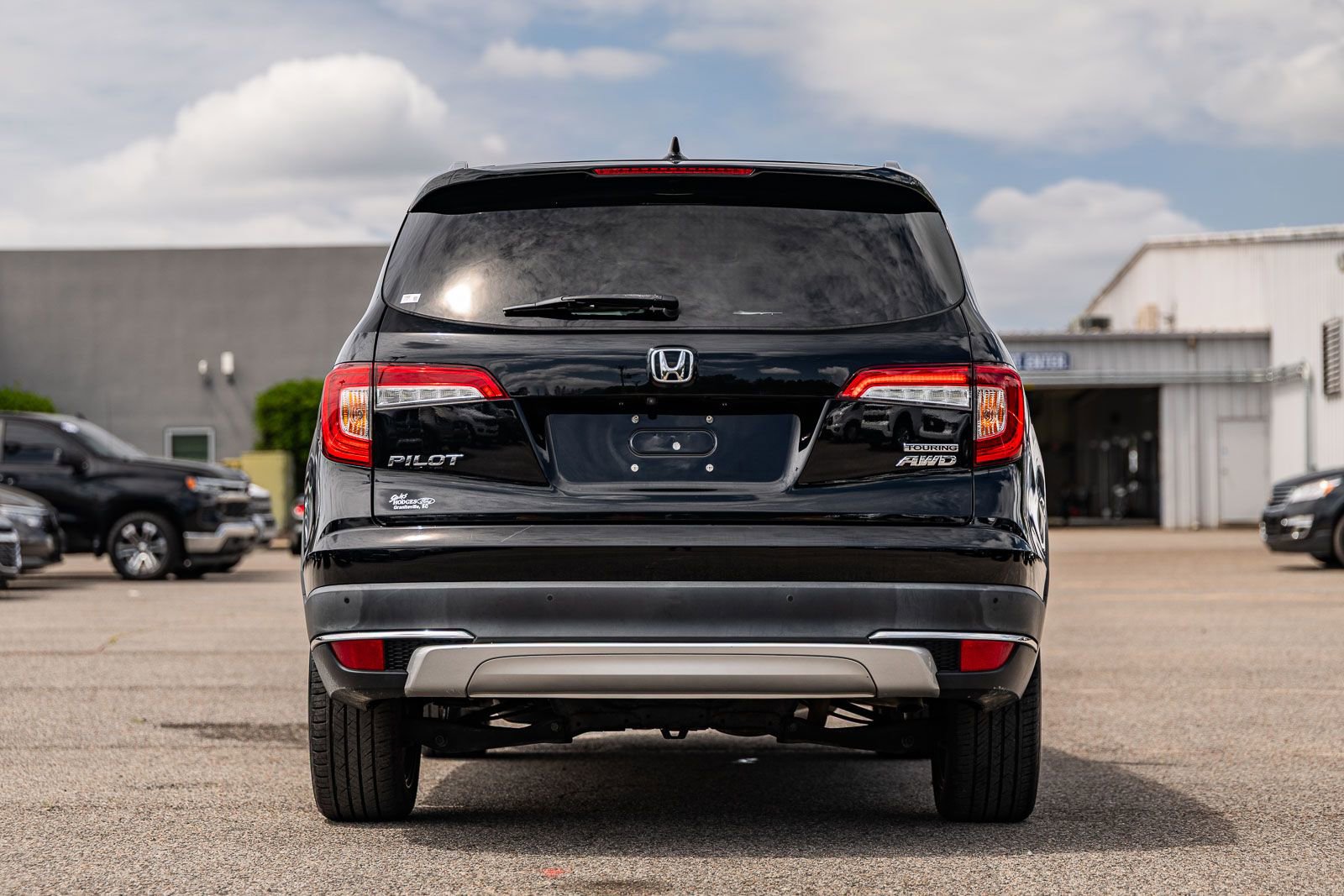 Used 2021 Honda Pilot Touring image 6