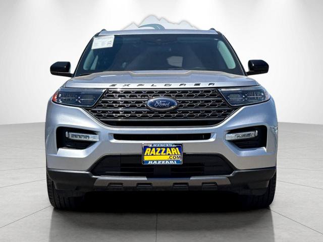 Certified 2022 Ford Explorer XLT w/ Equipment Group 202A RWD image 8