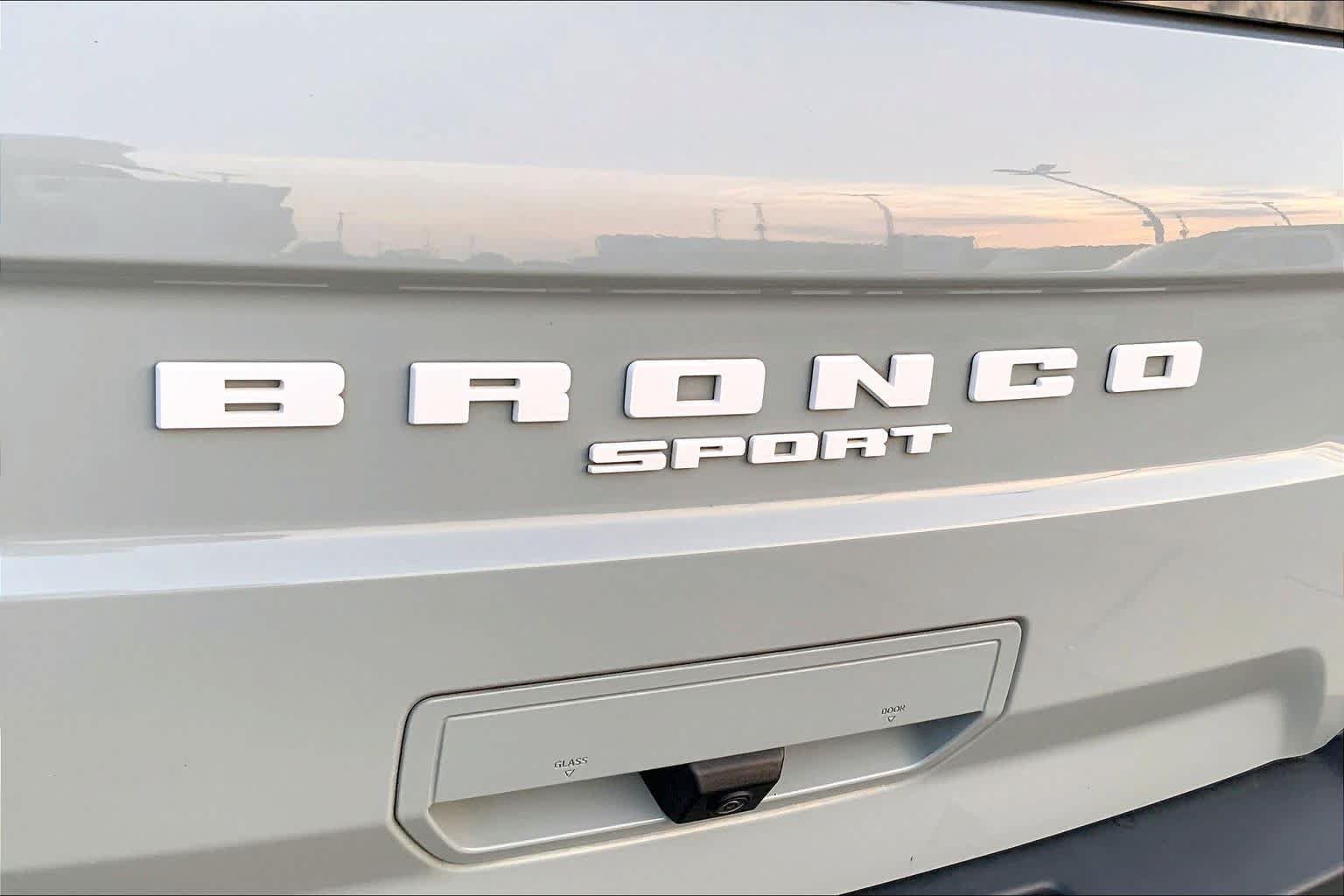Certified 2024 Ford Bronco Sport Outer Banks w/ Tech Package AWD/4WD image 10