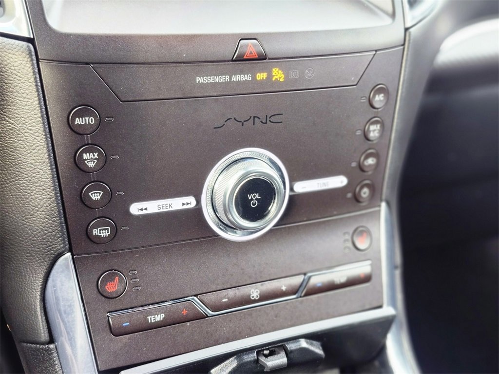 Certified 2020 Ford Edge ST w/ Cold Weather Package image 22