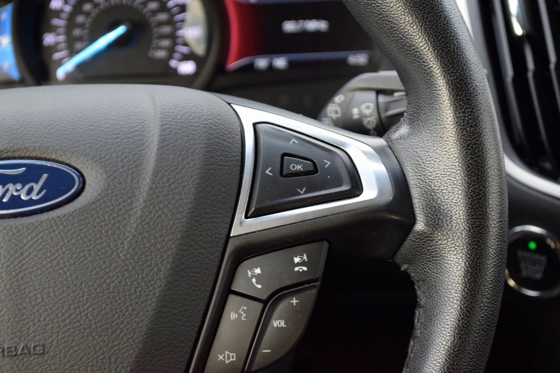 Certified 2019 Ford Edge SEL w/ Equipment Group 201A image 13