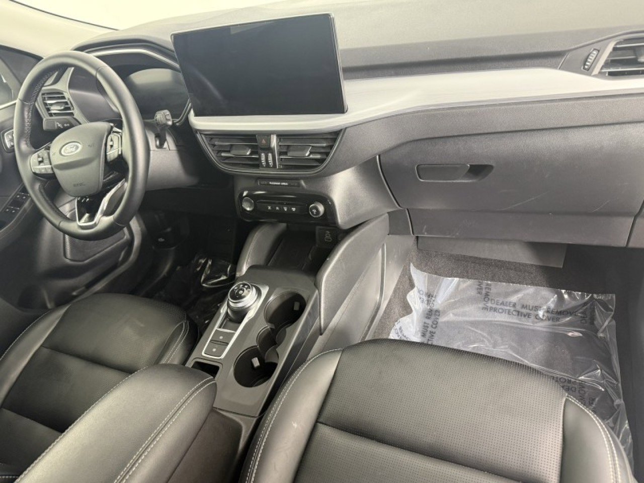 Certified 2025 Ford Escape Platinum image 9