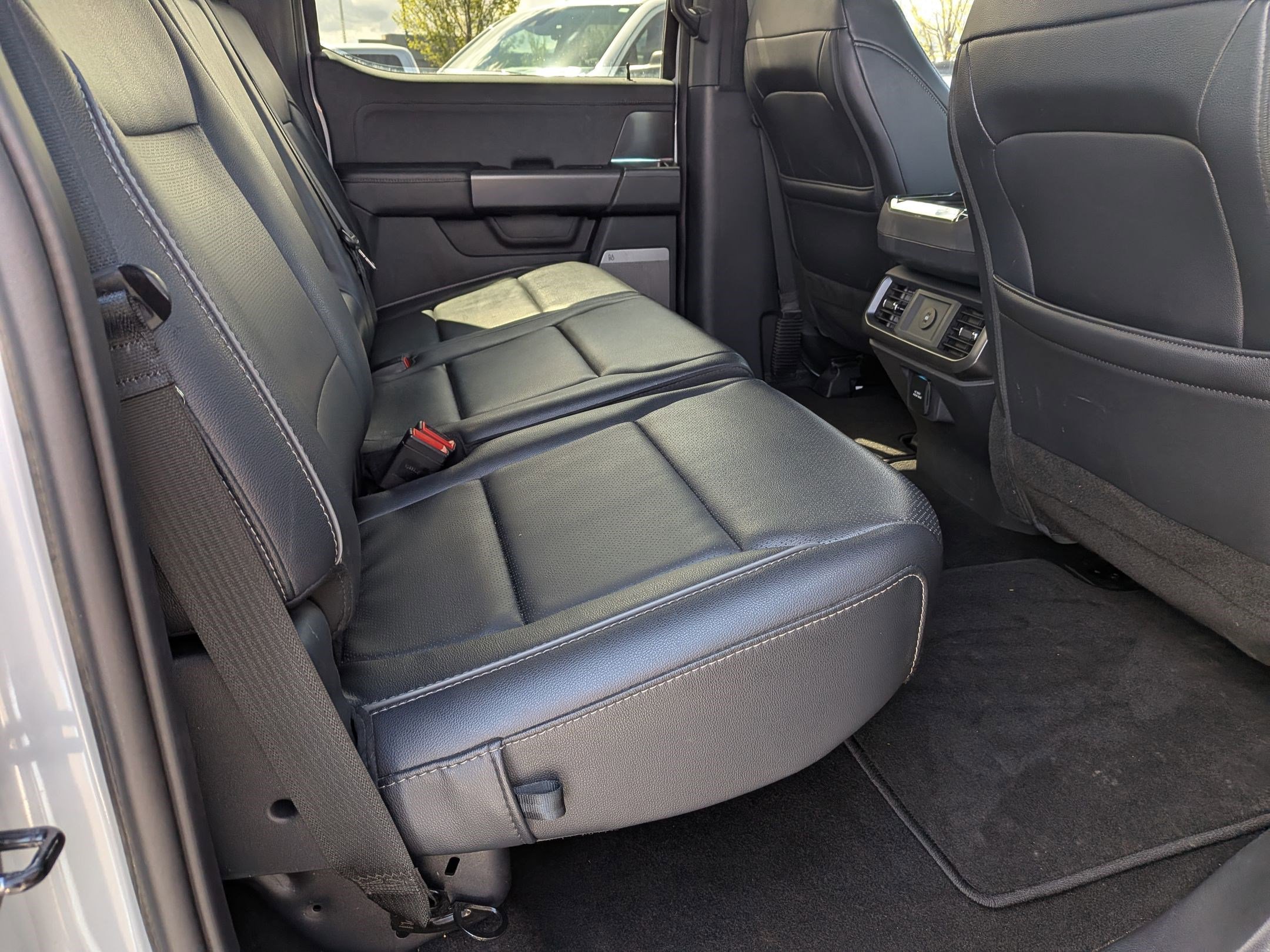 Certified 2025 Ford F150 Lariat AWD/4WD image 35