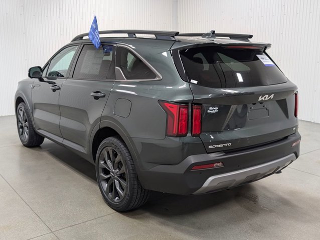 Used 2023 Kia Sorento SX Prestige image 9