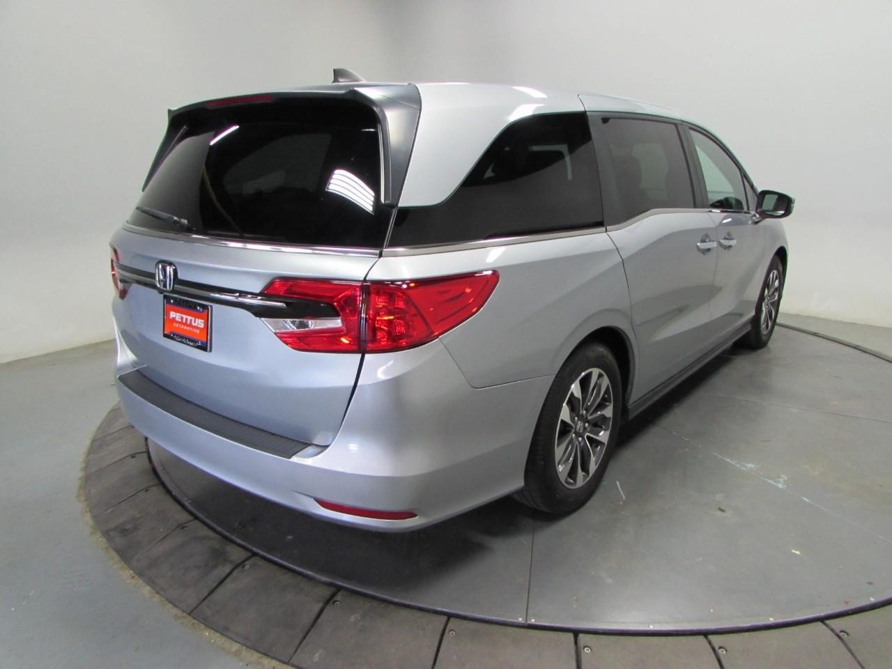 Used 2024 Honda Odyssey EX-L image 7