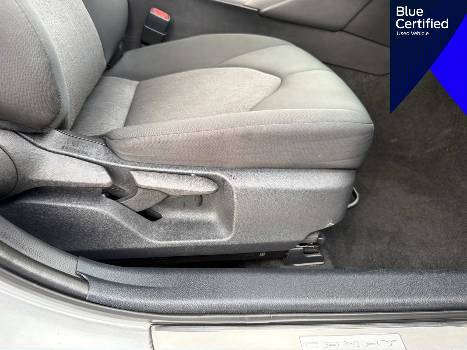 Used 2022 Toyota Camry LE FWD image 16