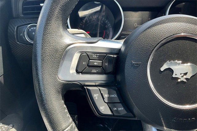 Certified 2022 Ford Mustang Convertible image 9