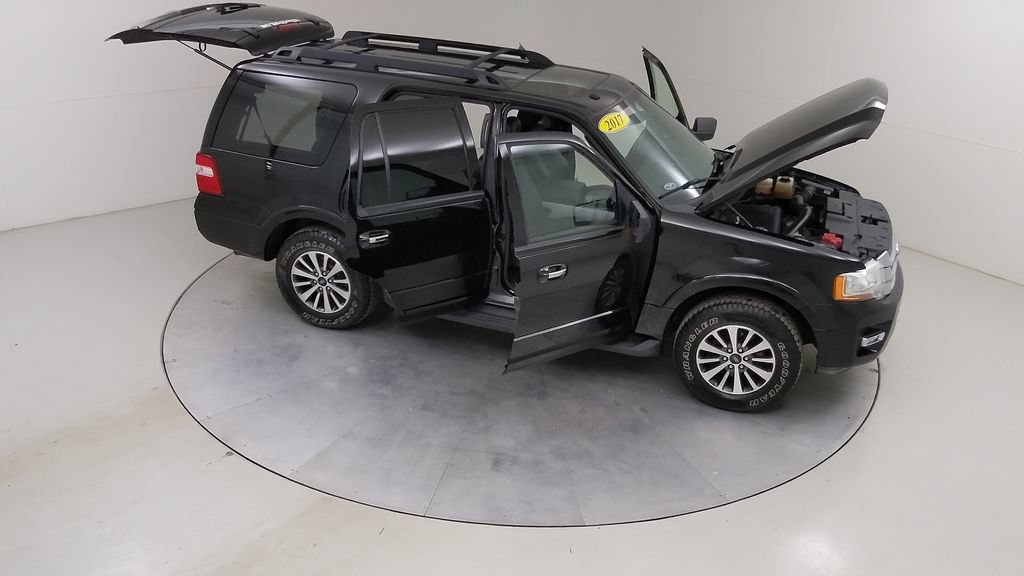 Certified 2017 Ford Expedition XLT w/ Equipment Group 202A AWD/4WD image 48
