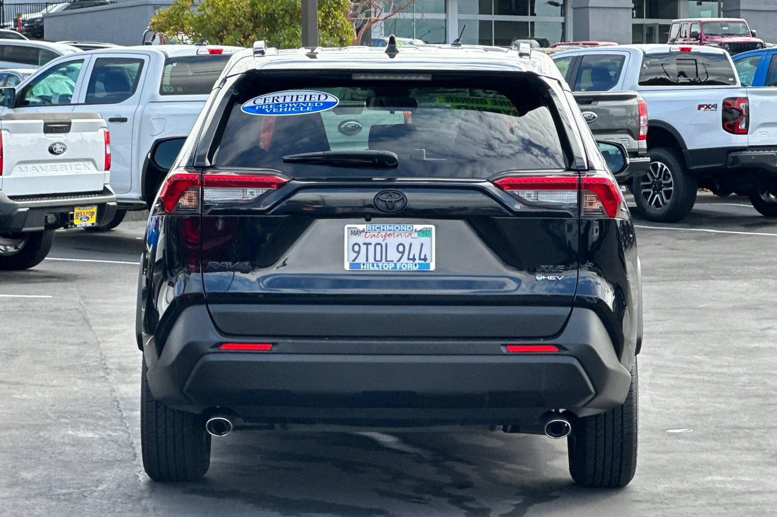 Used 2025 Toyota RAV4 XLE w/ Convenience Package AWD/4WD image 7