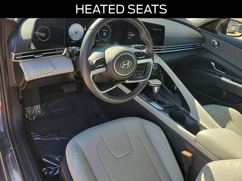 Used 2024 Hyundai Elantra Limited FWD image 18