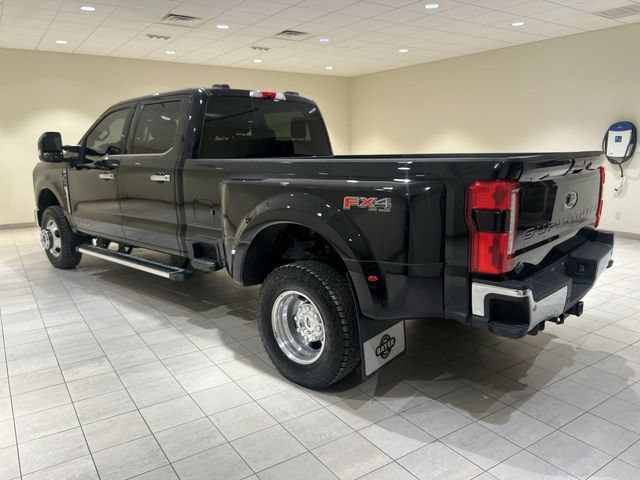 Certified 2025 Ford F350 Lariat w/ Chrome Package AWD/4WD image 3