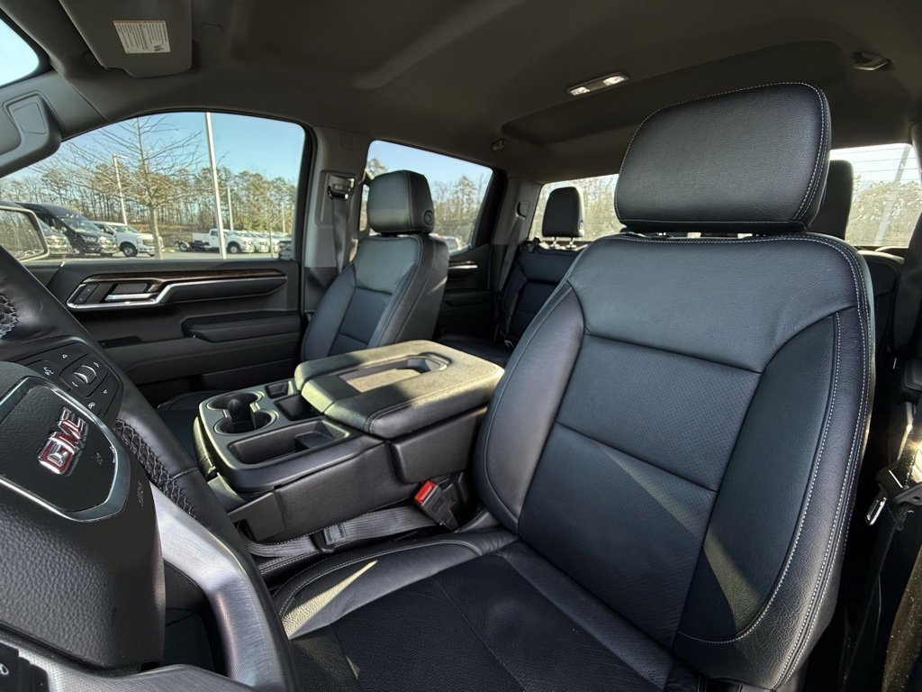 Used 2024 GMC Sierra 1500 Elevation image 22