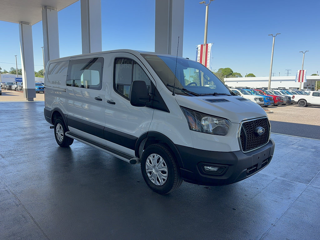 Certified 2025 Ford Transit 250 Low Roof w/ Exterior Upgrade Package RWD image 4