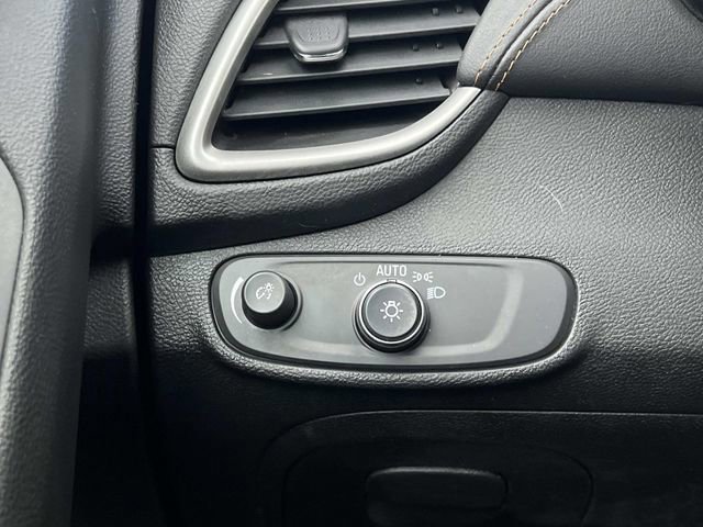 Used 2017 Chevrolet Trax LT w/ LT Convenience Package image 28