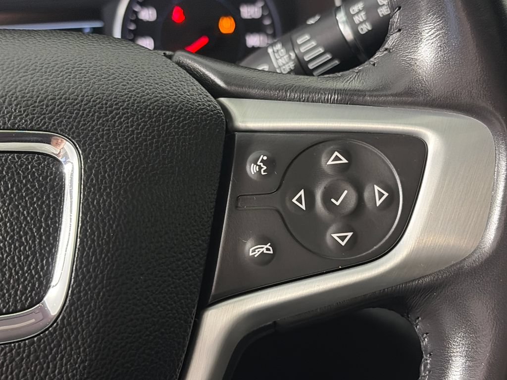 Used 2018 GMC Acadia SLT AWD/4WD image 18