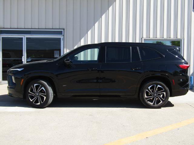 Used 2025 Buick Enclave Sport Touring AWD/4WD image 11