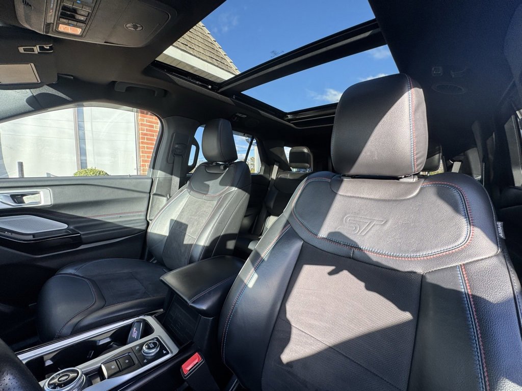 Certified 2023 Ford Explorer ST w/ Equipment Group 401A image 14