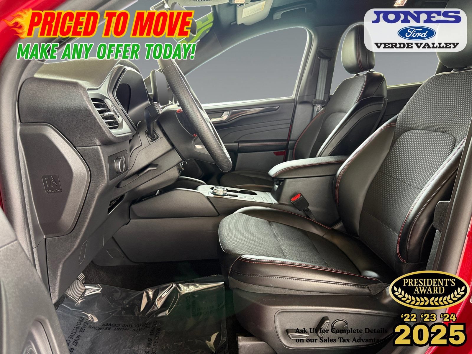 Certified 2025 Ford Escape ST-Line AWD/4WD image 12