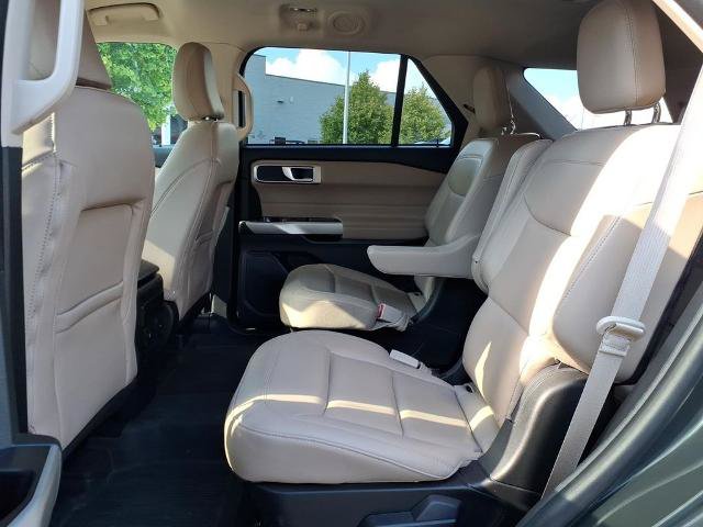 Certified 2023 Ford Explorer XLT w/ Equipment Group 202A AWD/4WD image 9