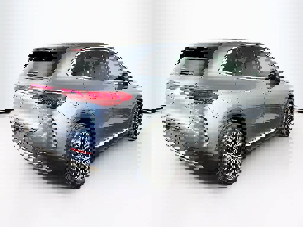 Used 2023 Mercedes-Benz EQE 350+ 4MATIC SUV image 5