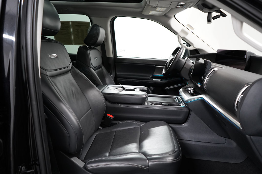 Certified 2025 Ford Expedition Max Platinum AWD/4WD image 24