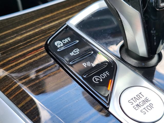 Used 2019 BMW X5 xDrive50i w/ M Sport Package AWD/4WD image 28