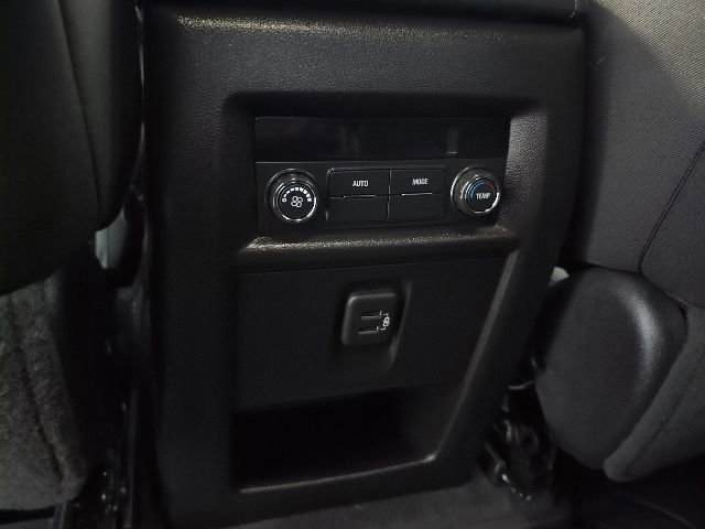 Used 2023 Chevrolet Traverse LT w/ LPO, Floor Liner Package image 31