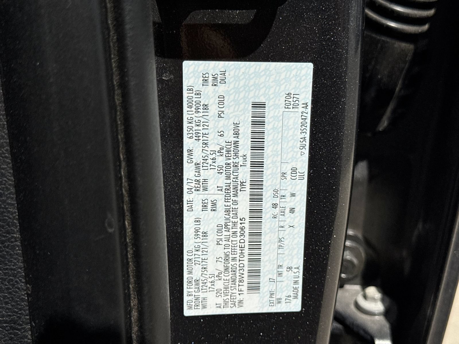 Certified 2017 Ford F350 Lariat w/ Lariat Ultimate Package AWD/4WD image 39