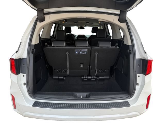 Used 2026 Honda Odyssey Elite image 18