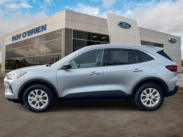 Certified 2023 Ford Escape Active AWD/4WD image 2