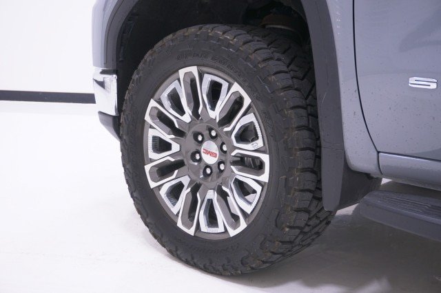 Used 2025 GMC Sierra 1500 Pro w/ Pro Value Package AWD/4WD image 14