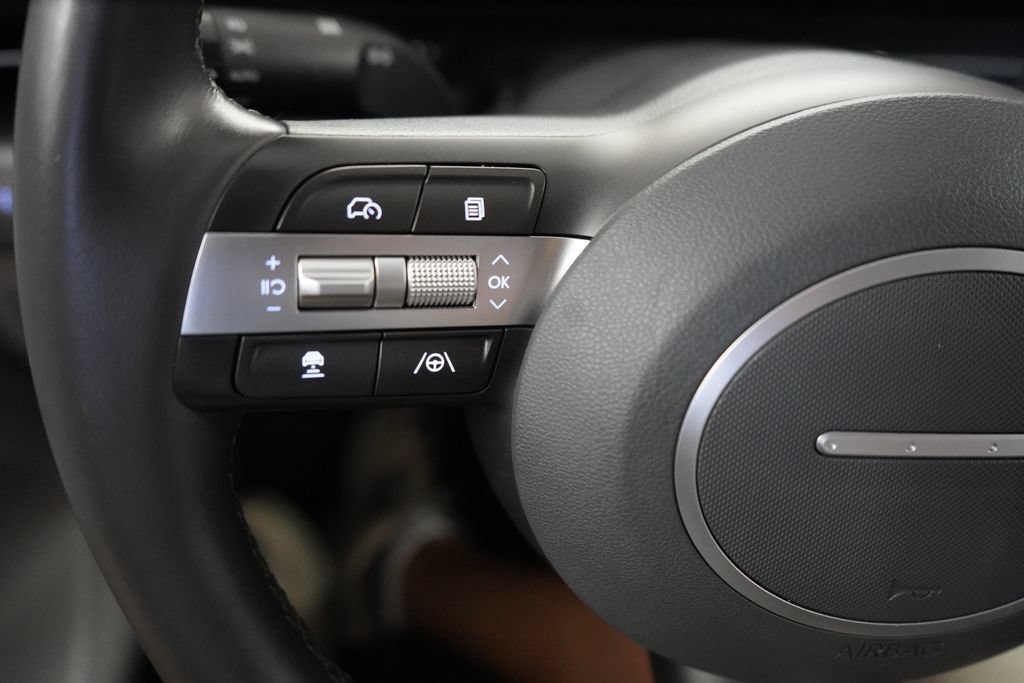 Used 2026 Hyundai Kona SEL Sport FWD image 32