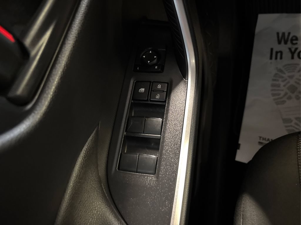 Used 2024 Toyota RAV4 LE AWD/4WD image 35