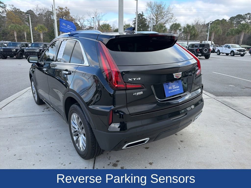 Used 2024 Cadillac XT4 Premium Luxury w/ Technology Package image 3