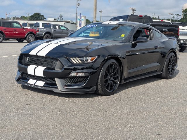Certified 2017 Ford Mustang Shelby GT350 RWD image 7