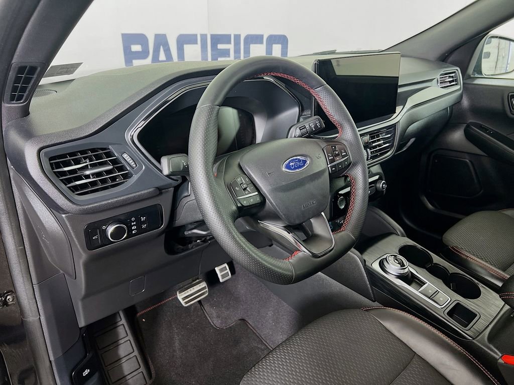 Certified 2023 Ford Escape ST-Line w/ Tech Pack #1 image 11