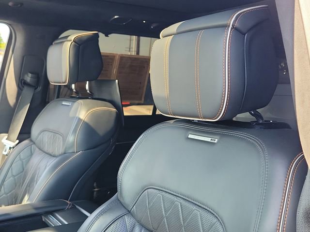 Used 2023 Jeep Grand Wagoneer Series III w/ Rear Seat Video Group 1 AWD/4WD image 18