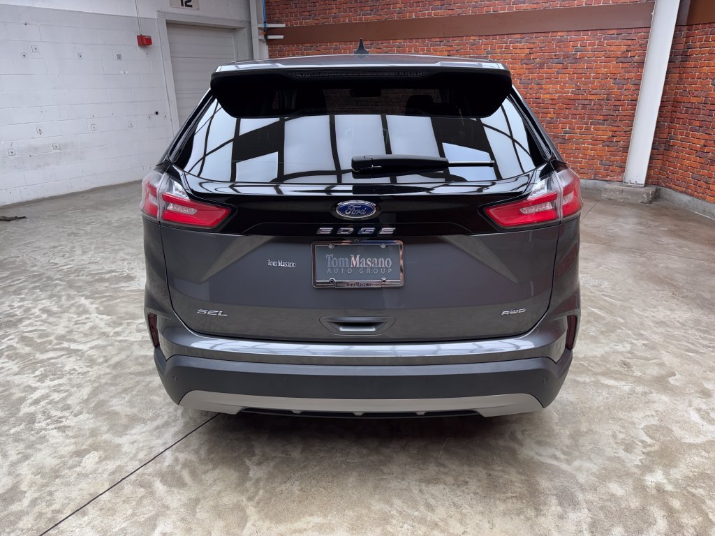 Certified 2023 Ford Edge SEL AWD/4WD image 3
