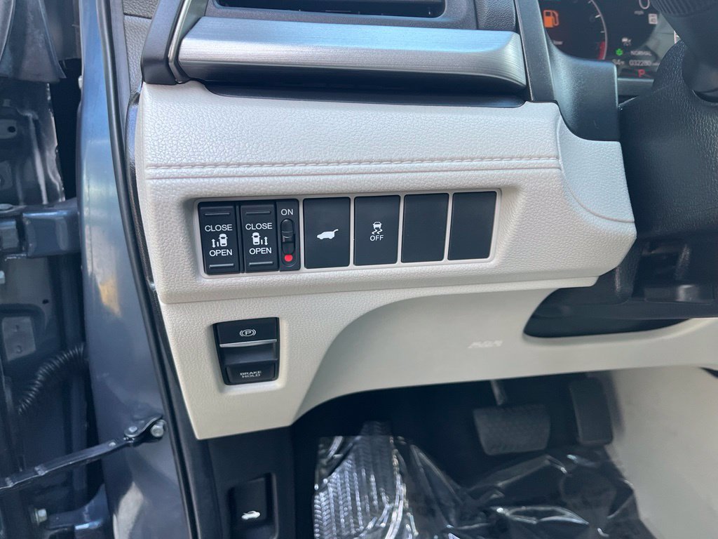Used 2025 Honda Odyssey EX-L image 38