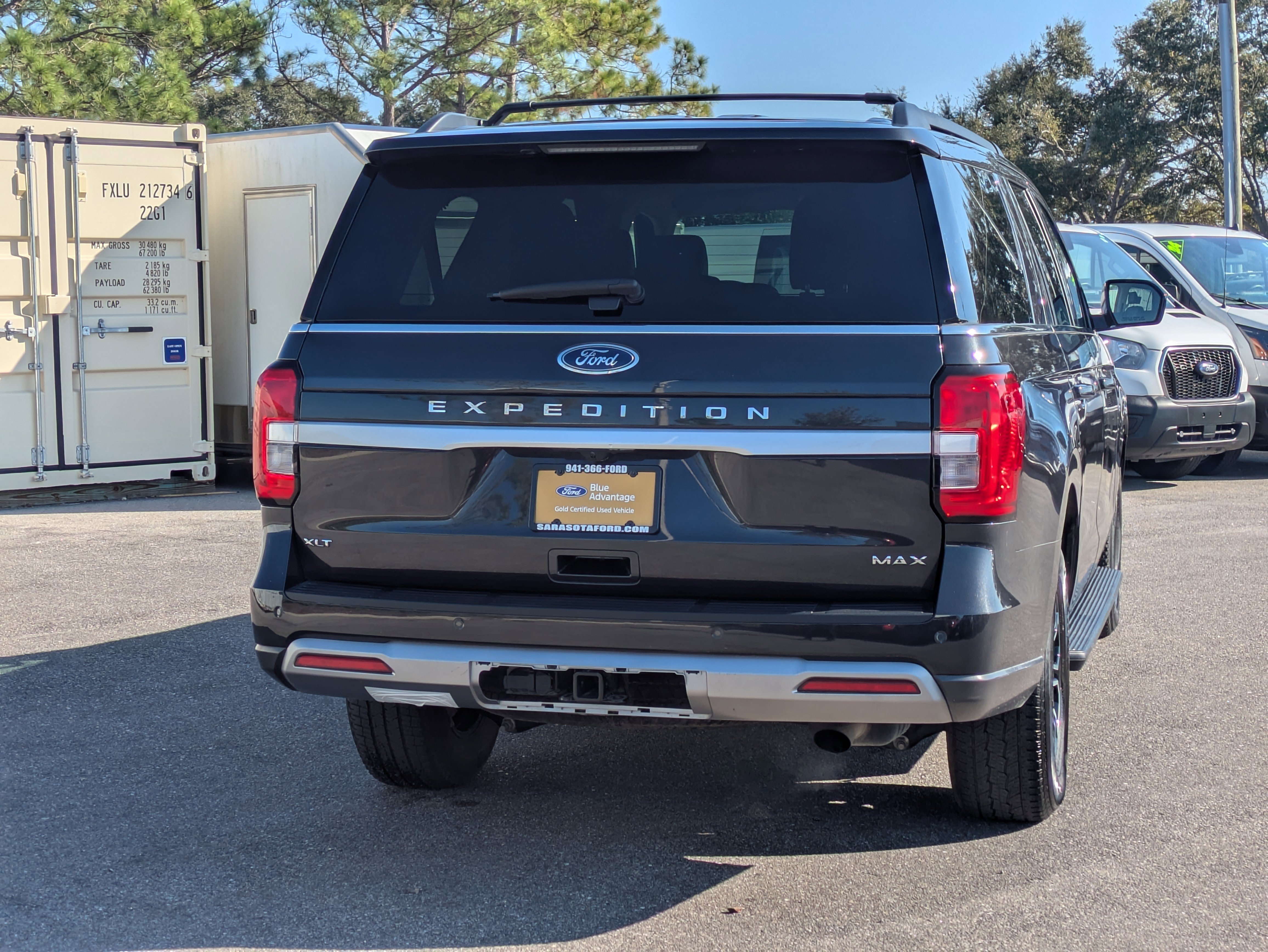 Certified 2024 Ford Expedition Max XLT image 4