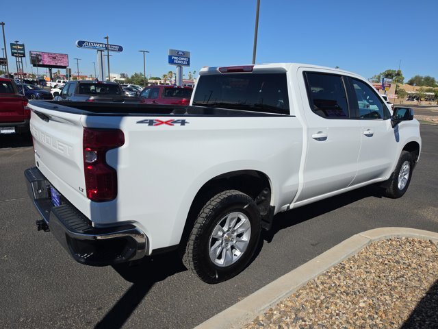 Used 2025 Chevrolet Silverado 1500 LT AWD/4WD image 14