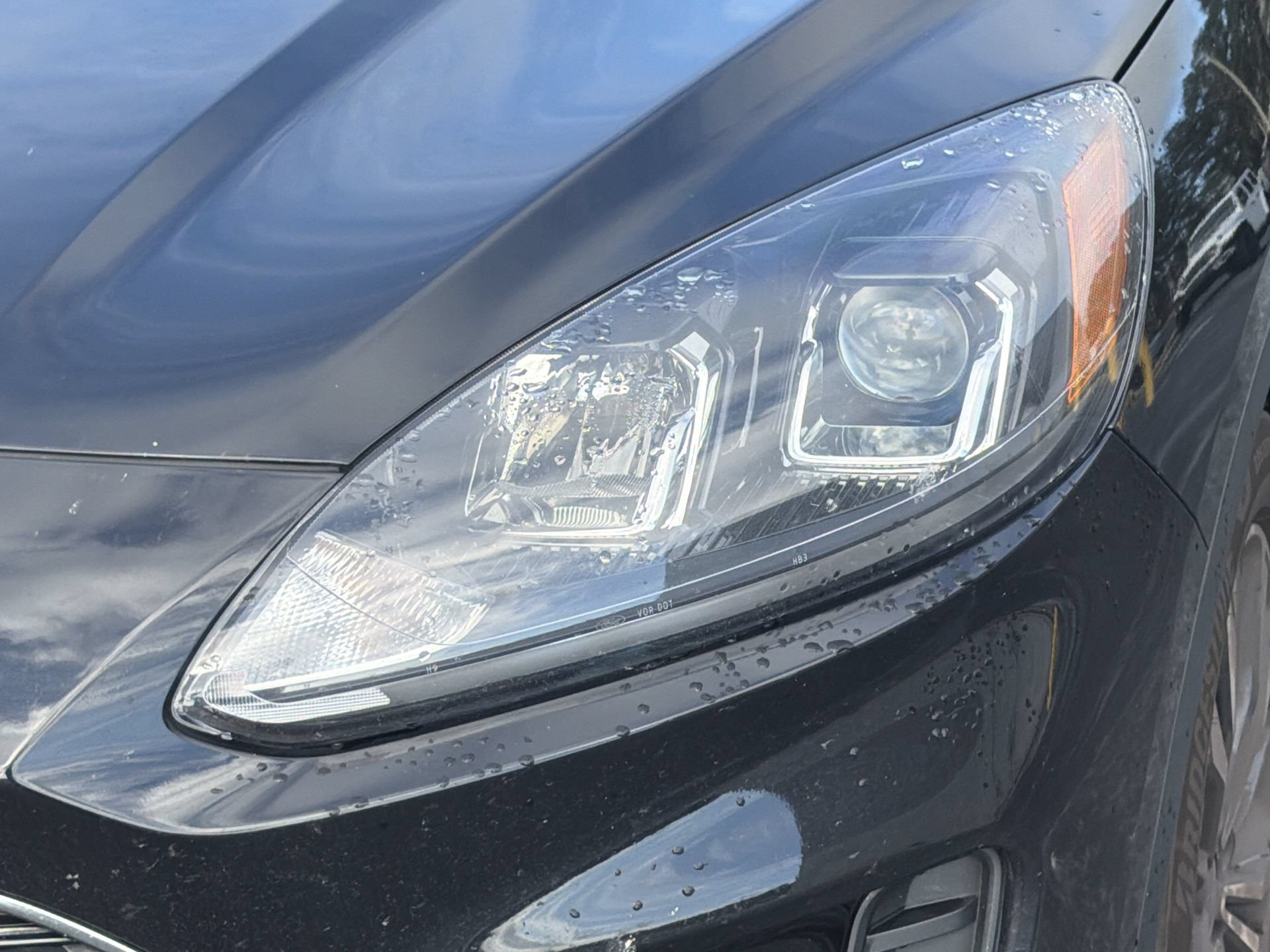 Certified 2022 Ford Escape SE w/ SE Sport Appearance Package FWD image 10
