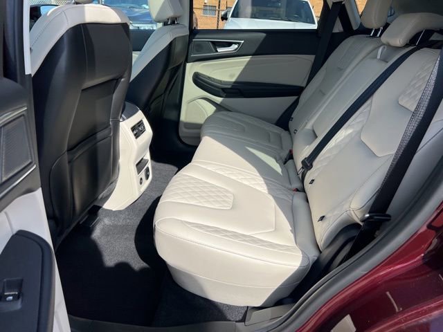 Certified 2024 Ford Edge Titanium image 23