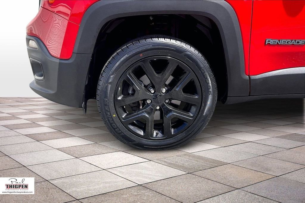 Used 2017 Jeep Renegade Altitude image 9