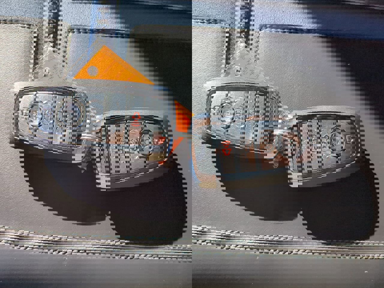 Certified 2025 Ford F450 Platinum w/ FX4 Off-Road Package image 28