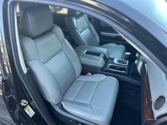 Used 2017 Toyota Tundra Limited w/ Limited Premium Package image 27
