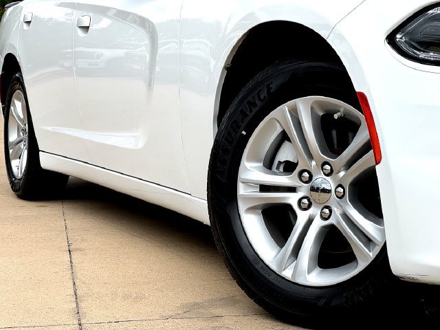 Used 2022 Dodge Charger SXT RWD image 7