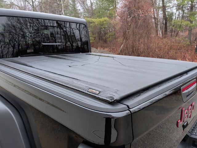 Used 2023 Jeep Gladiator Rubicon w/ Cold Weather Group image 10